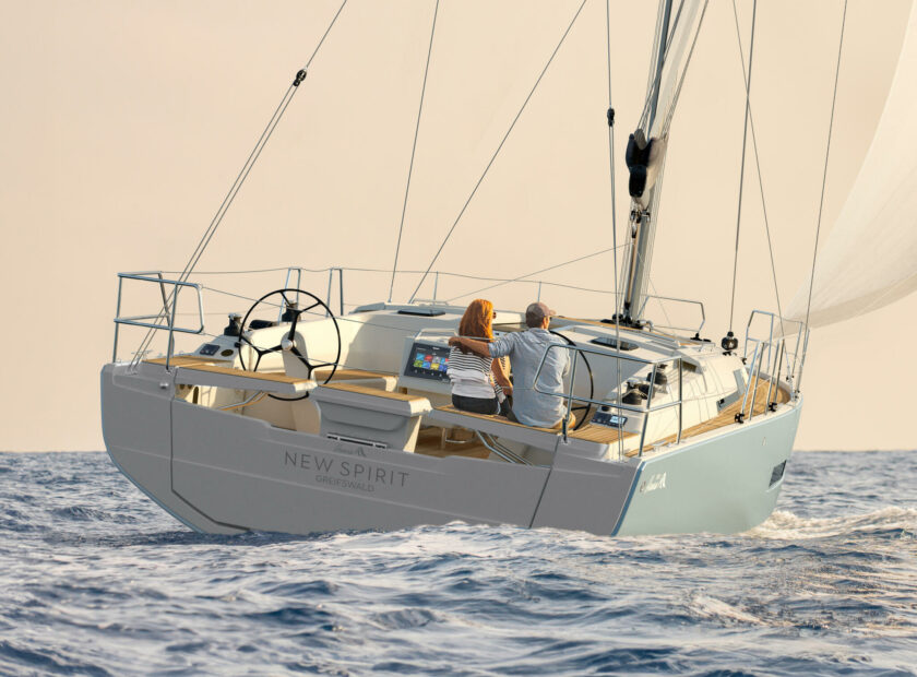 Hanse 360 Exterior